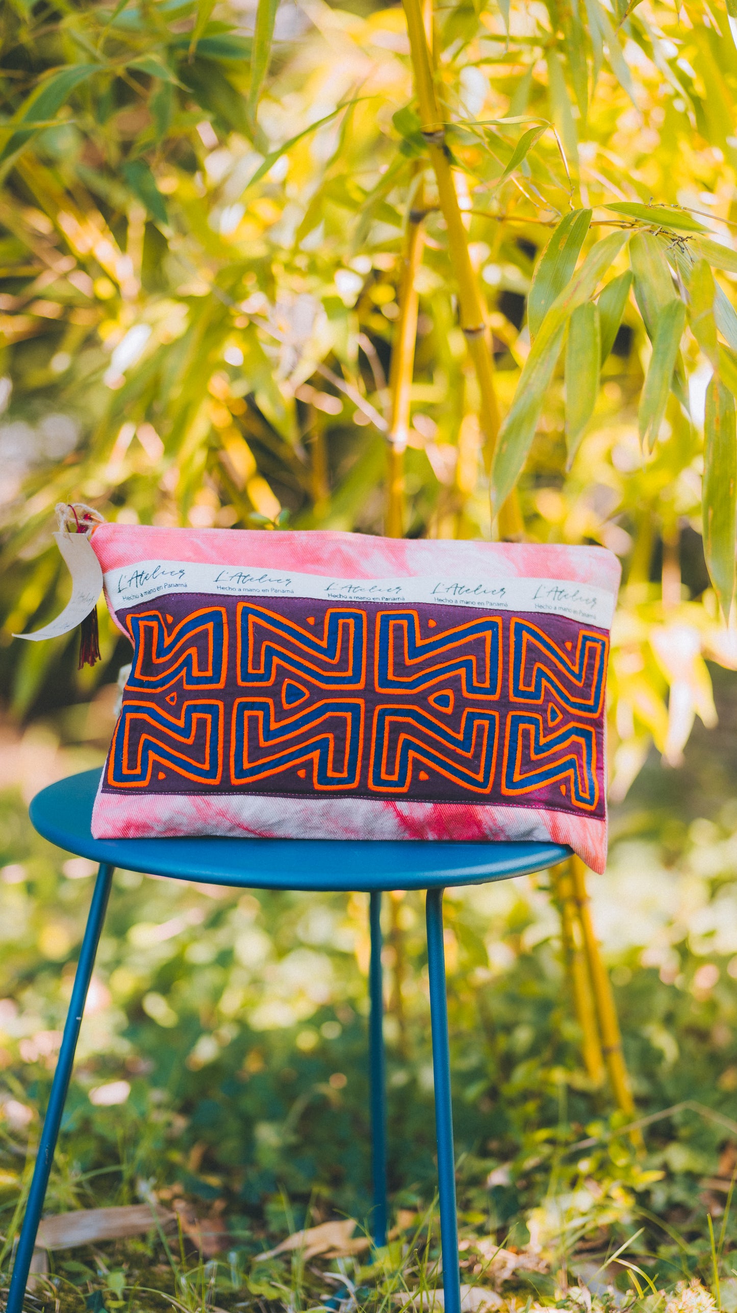Mola - Carry-on bag